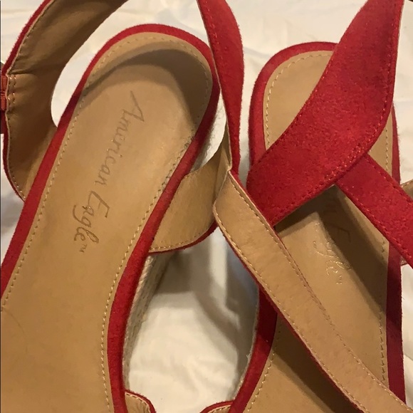 Shoes - Picture 2 of 3